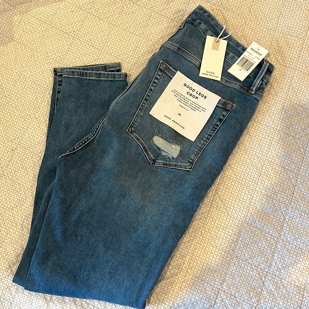 Good American Good Legs Crop